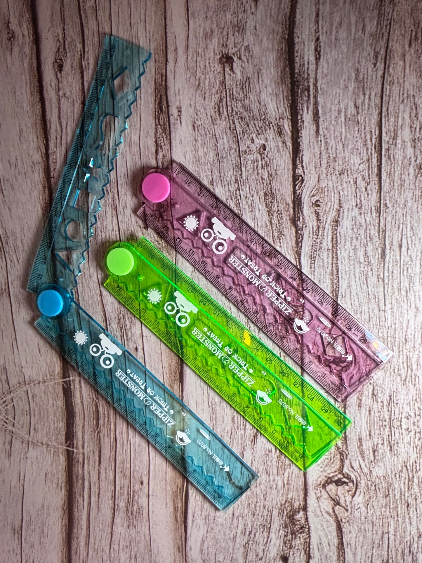 Bendable dual ruler